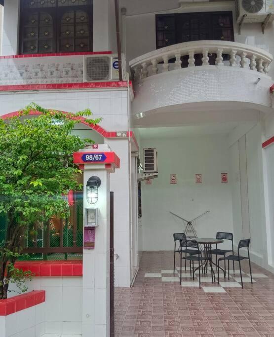 Rumah percutian Naka Tangerine By Bcare Ban Rangeng