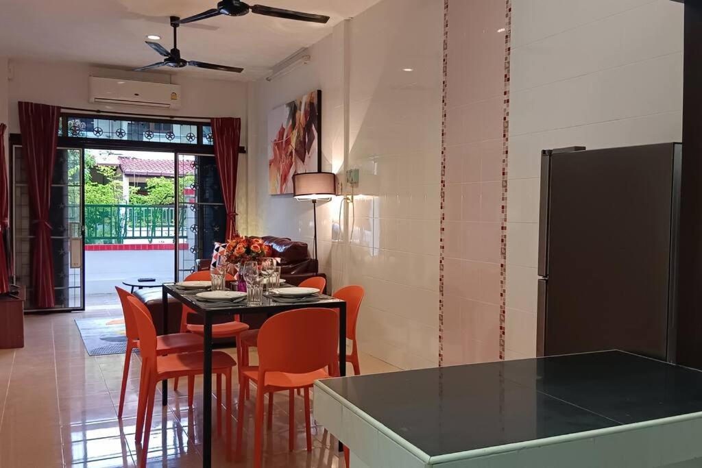 Naka Tangerine By Bcare Rumah percutian